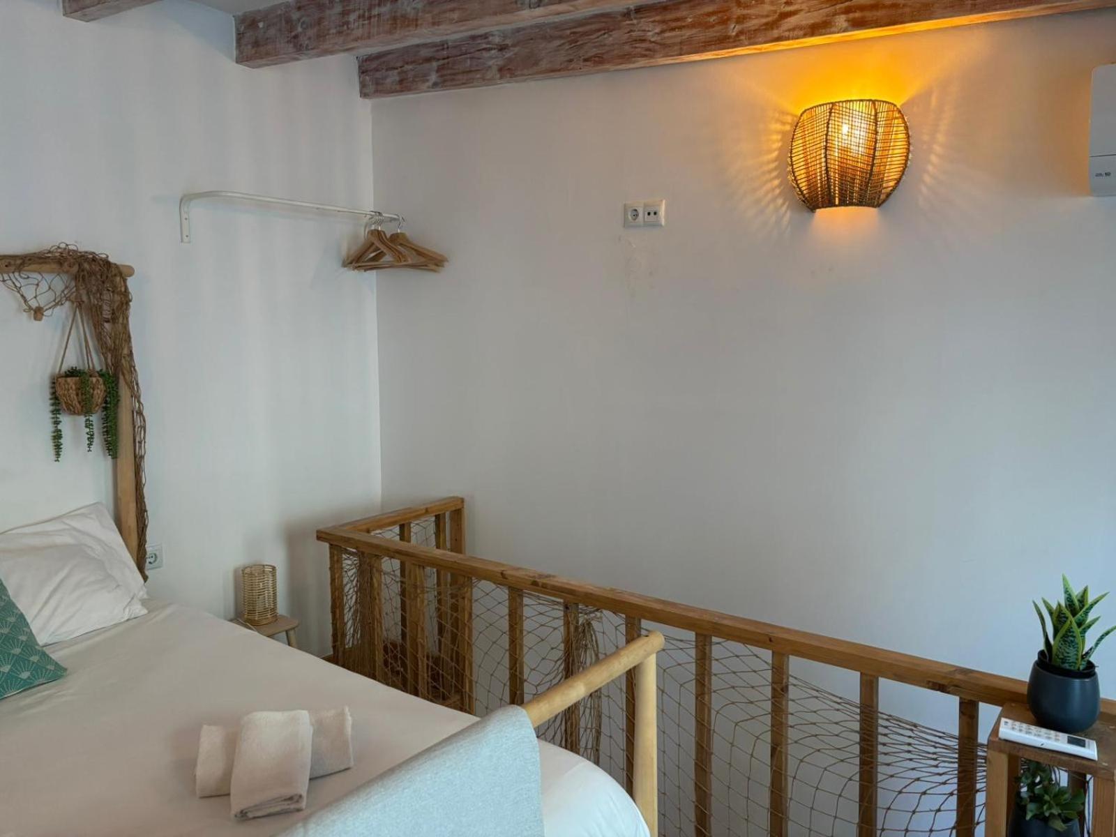 Private Terrace-Romantic-Sea, Castle Views-Central Alicante Kültér fotó